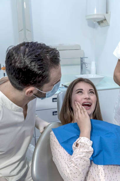 Best Cracked Tooth Emergency Dentist  in Horton, KS